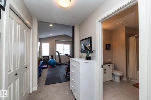 5315 17 Avenue, Edmonton, AB - Indoor
