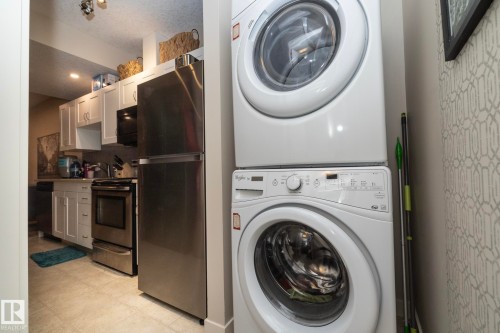 5315 17 Avenue, Edmonton, AB - Indoor Photo Showing Laundry Room