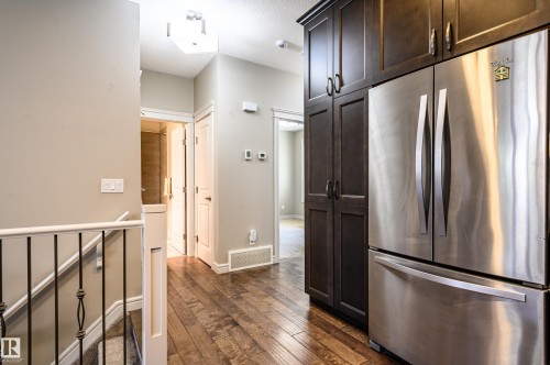 2 7115 Armour Link Link, Edmonton, AB - Indoor Photo Showing Other Room