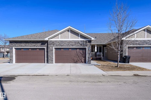 2 7115 Armour Link Link, Edmonton, AB - Outdoor