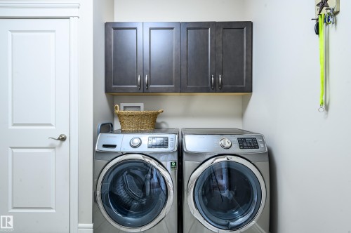 2 7115 Armour Link Link, Edmonton, AB - Indoor Photo Showing Laundry Room