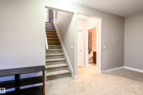 2 7115 Armour Link Link, Edmonton, AB - Indoor Photo Showing Other Room