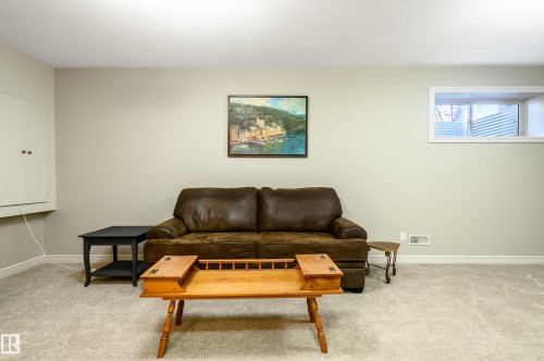 2 7115 Armour Link Link, Edmonton, AB - Indoor Photo Showing Living Room