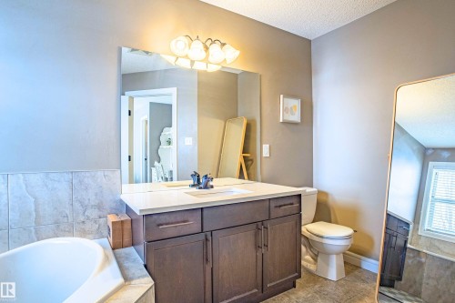 2224 Austin Way, Edmonton, AB 