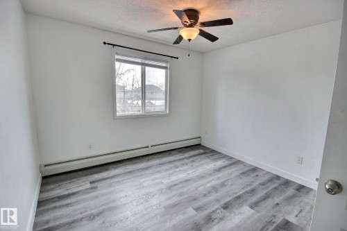 222 111 Edwards Drive, Edmonton, AB - Indoor Photo Showing Other Room