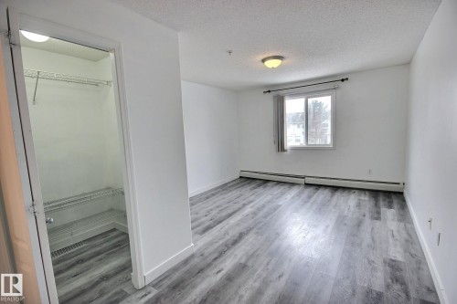 222 111 Edwards Drive, Edmonton, AB - Indoor Photo Showing Other Room