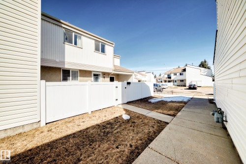 6 Woodvale Village, Edmonton, AB - Outdoor With Exterior