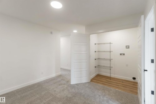20635 43 Avenue, Edmonton, AB - Indoor Photo Showing Other Room