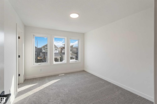 20635 43 Avenue, Edmonton, AB - Indoor Photo Showing Other Room