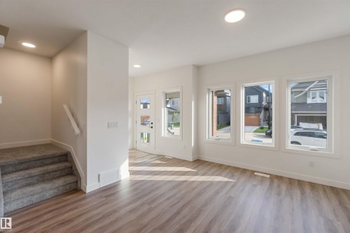 20635 43 Avenue, Edmonton, AB - Indoor Photo Showing Other Room