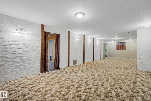 6223 139 Avenue, Edmonton, AB - Indoor Photo Showing Other Room