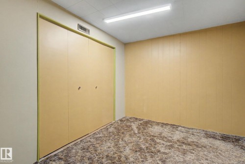 6223 139 Avenue, Edmonton, AB - Indoor Photo Showing Other Room