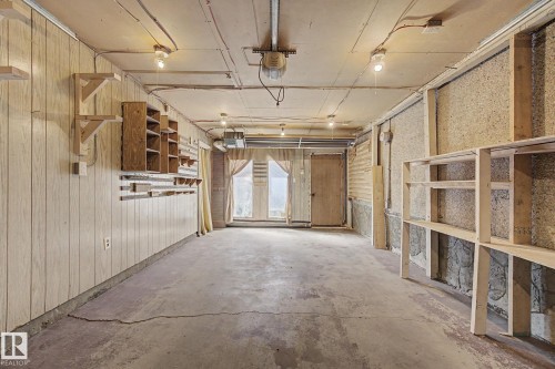 6223 139 Avenue, Edmonton, AB - Indoor