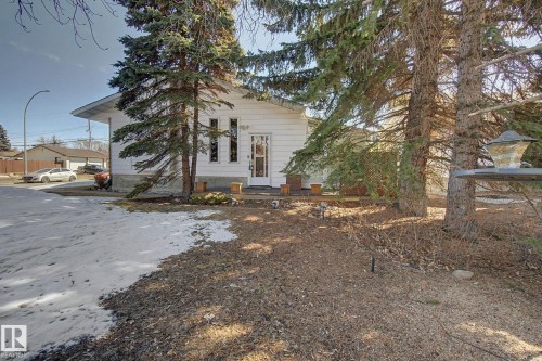 6223 139 Avenue, Edmonton, AB - Outdoor