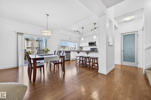 1004 Secord Promenade, Edmonton, AB - Indoor