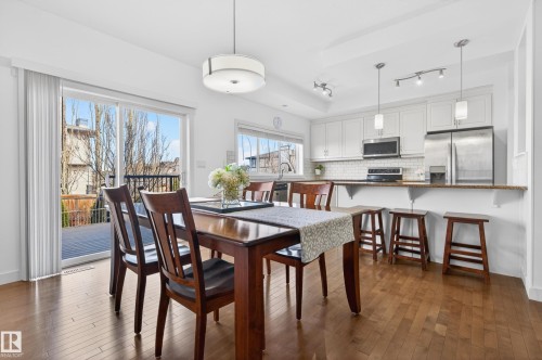 1004 Secord Promenade, Edmonton, AB - Indoor Photo Showing Other Room