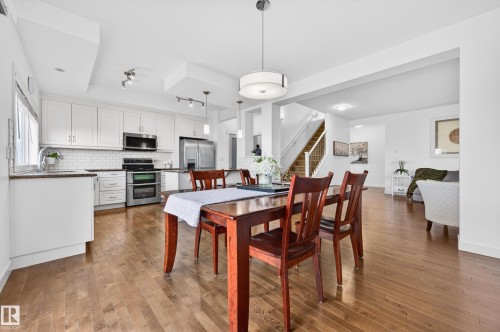 1004 Secord Promenade, Edmonton, AB - Indoor