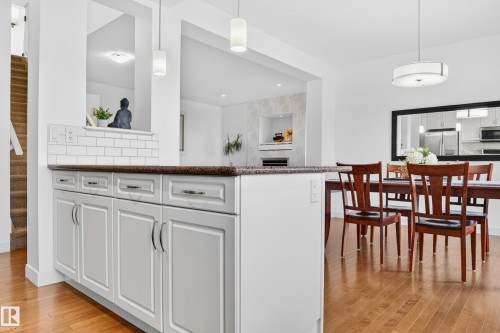 1004 Secord Promenade, Edmonton, AB - Indoor