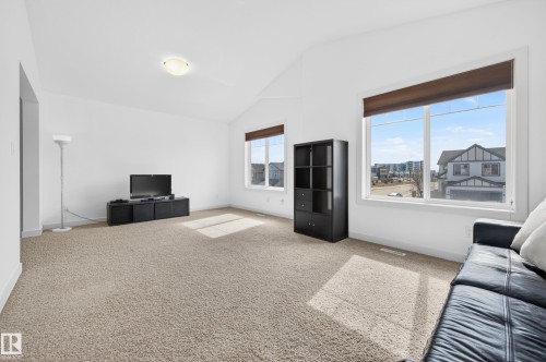 1004 Secord Promenade, Edmonton, AB - Indoor Photo Showing Other Room