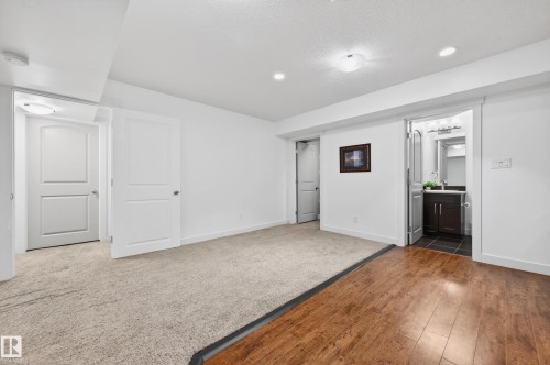 1004 Secord Promenade, Edmonton, AB - Indoor Photo Showing Other Room