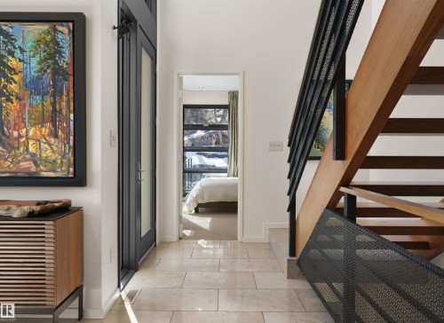 9651 87 Avenue, Edmonton, AB - Indoor Photo Showing Other Room