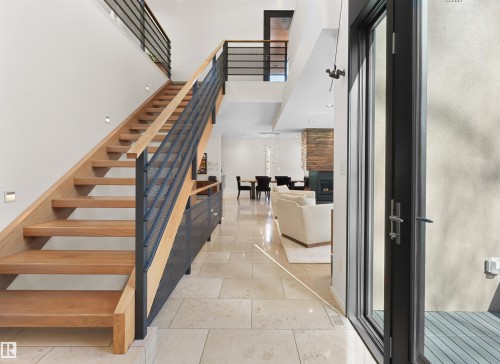 9651 87 Avenue, Edmonton, AB - Indoor Photo Showing Other Room