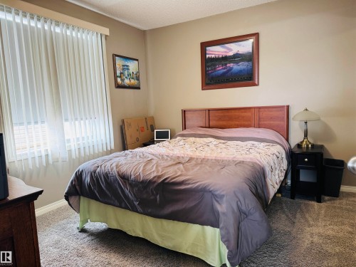 107 1520 Hammond Gate, Edmonton, AB - Indoor Photo Showing Bedroom