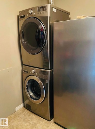 107 1520 Hammond Gate, Edmonton, AB - Indoor Photo Showing Laundry Room