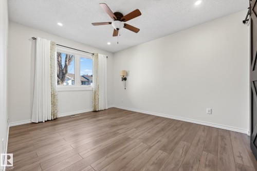 30 903 109 Street, Edmonton, AB - Indoor Photo Showing Other Room