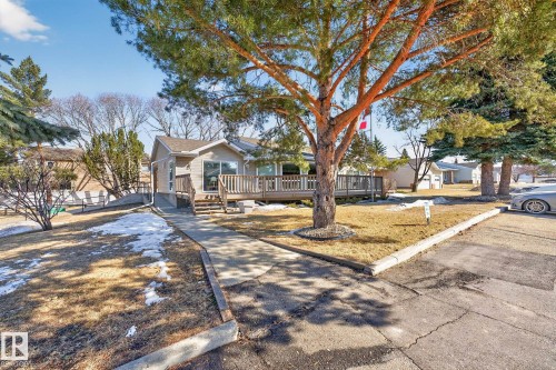 30 903 109 Street, Edmonton, AB - Outdoor