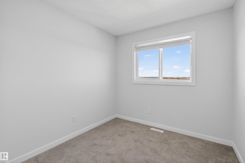 2422 Trumpeter Way, Edmonton, AB - Indoor Photo Showing Other Room