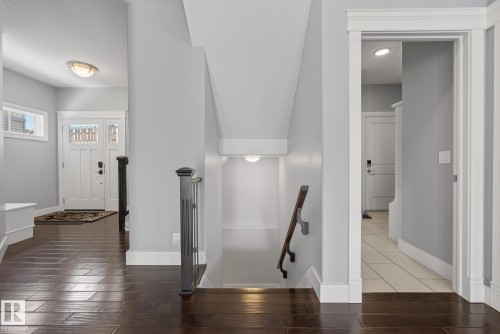 1519 Chapman Way, Edmonton, AB - Indoor Photo Showing Other Room