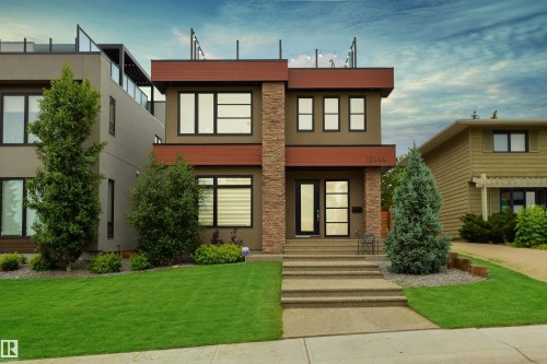 12444 Lansdowne Drive, Edmonton, AB - Outdoor With Facade