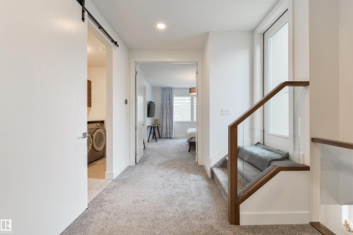 12444 Lansdowne Drive, Edmonton, AB - Indoor Photo Showing Other Room
