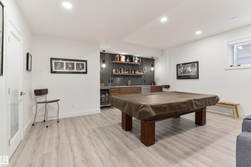 12444 Lansdowne Drive, Edmonton, AB - Indoor Photo Showing Other Room