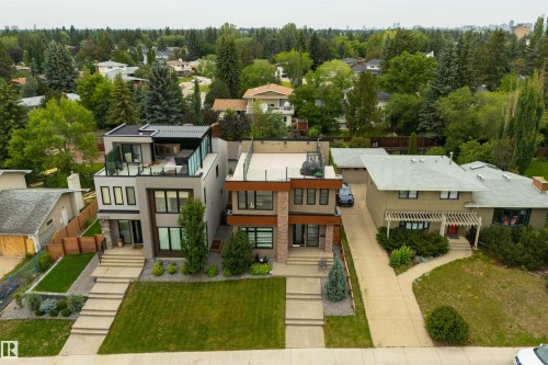 12444 Lansdowne Drive, Edmonton, AB - Outdoor With Facade