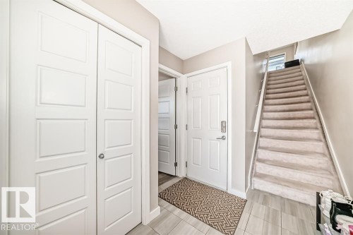 3346 15A Avenue, Edmonton, AB - Indoor Photo Showing Other Room