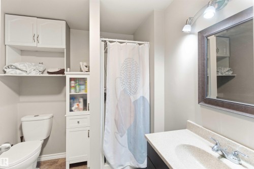 4515 56A Avenue, Stony Plain, AB - Indoor Photo Showing Bathroom