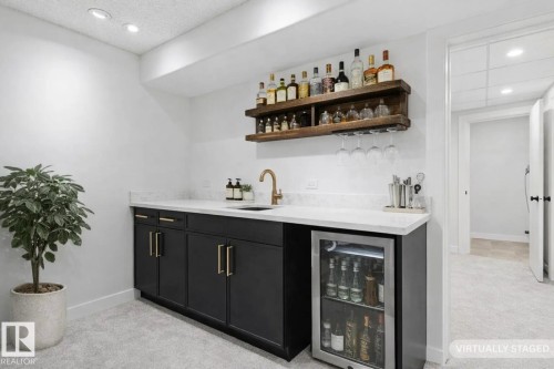 10629 79 Street, Edmonton, AB - Indoor