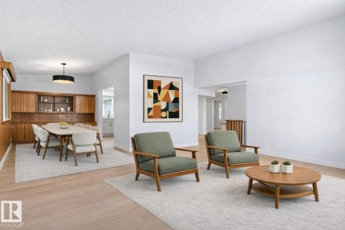 10629 79 Street, Edmonton, AB - Indoor Photo Showing Living Room