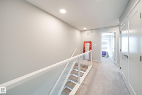 3330 Kulay Way, Edmonton, AB - Indoor Photo Showing Other Room