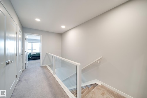 3330 Kulay Way, Edmonton, AB - Indoor Photo Showing Other Room