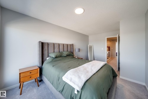 3330 Kulay Way, Edmonton, AB - Indoor Photo Showing Bedroom