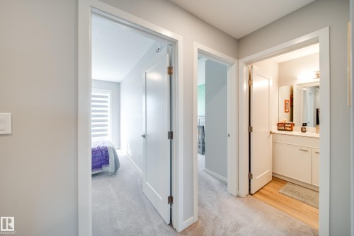 3330 Kulay Way, Edmonton, AB - Indoor