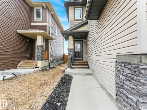 16412 12 Avenue, Edmonton, AB - Outdoor