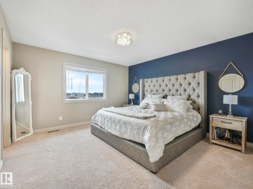 16412 12 Avenue, Edmonton, AB - Indoor Photo Showing Bedroom