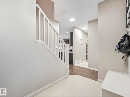 16412 12 Avenue, Edmonton, AB - Indoor Photo Showing Other Room