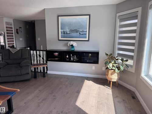 4332 43 Avenue, Drayton Valley, AB - Indoor