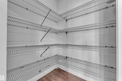 642 Adams Way, Edmonton, AB - Indoor With Storage