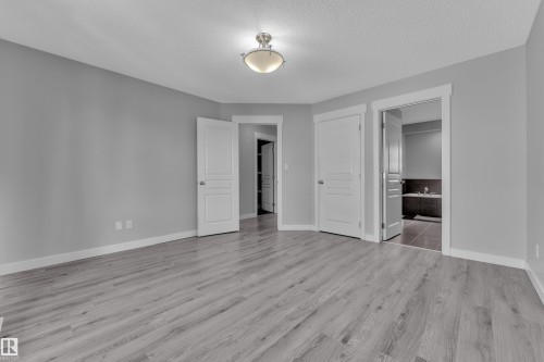 642 Adams Way, Edmonton, AB - Indoor Photo Showing Other Room
